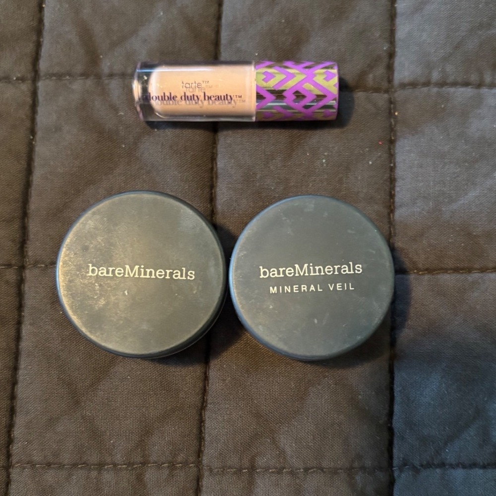 bareMinerals Warmth & Mineral Veil Powder Lot with Tarte Shape Tape Corrector
